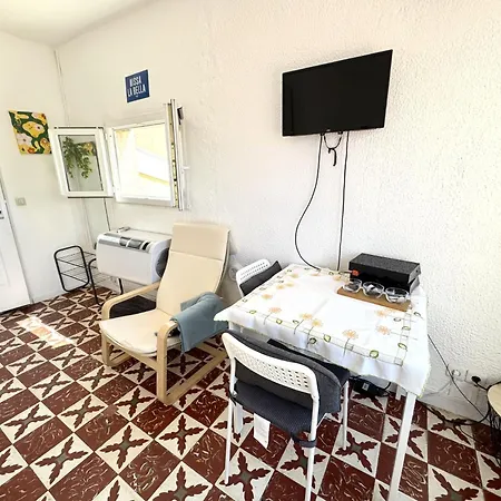 شقة Riviera - Les Toits D Augustin - Bright With A C - Old Town 4*